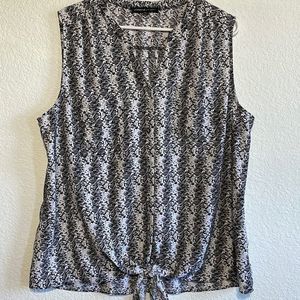 Adrienne Vittadini tie front sleeveless button down shirt, XL